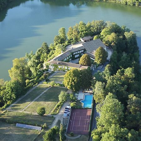 Logis Hotels Domaine Du Chatelard Dirac Εξωτερικό φωτογραφία