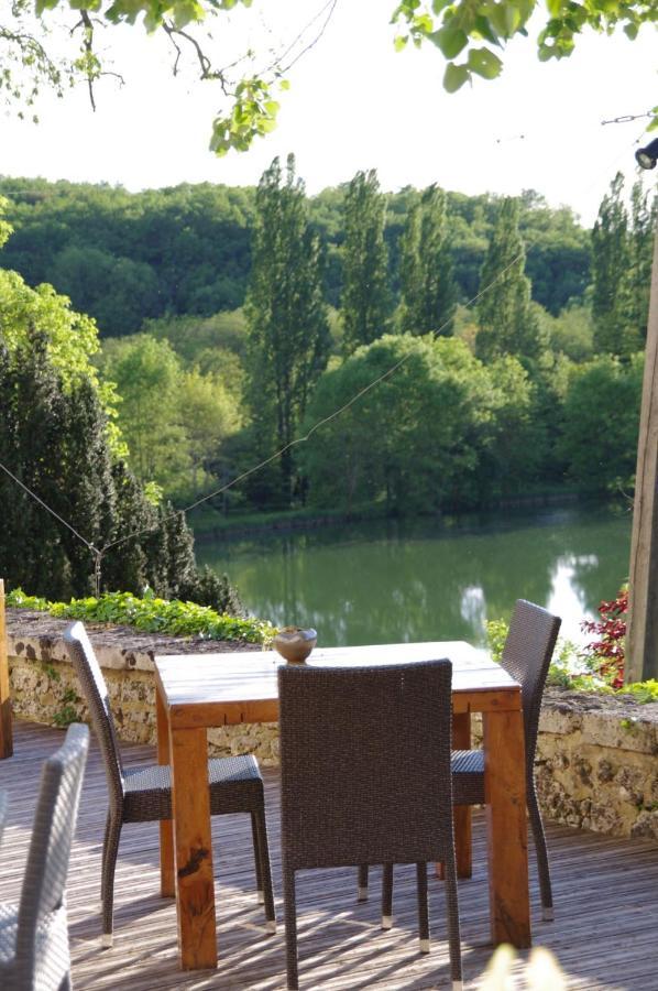 Logis Hotels Domaine Du Chatelard Dirac Εξωτερικό φωτογραφία