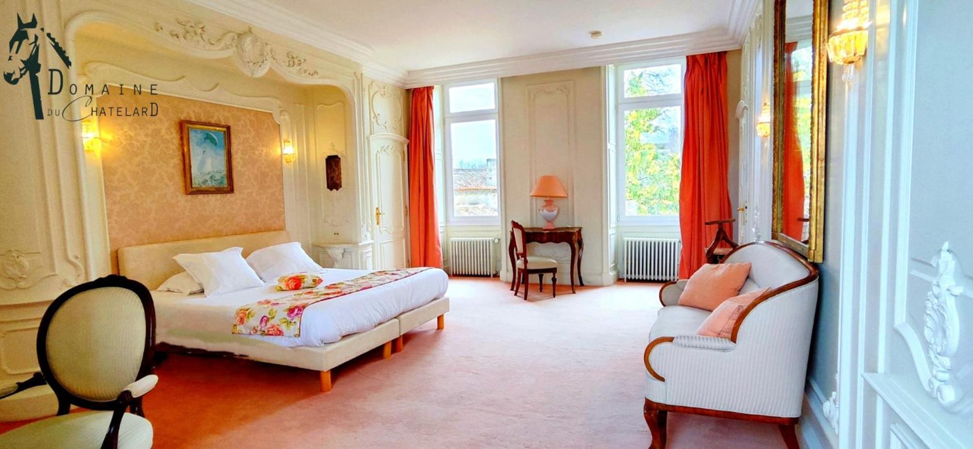 Logis Hotels Domaine Du Chatelard Dirac Εξωτερικό φωτογραφία