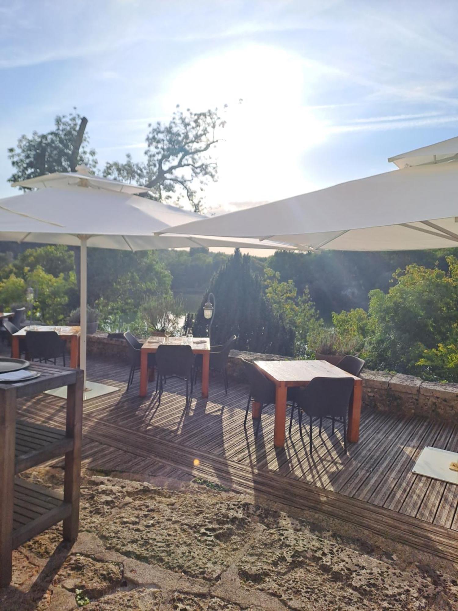 Logis Hotels Domaine Du Chatelard Dirac Εξωτερικό φωτογραφία