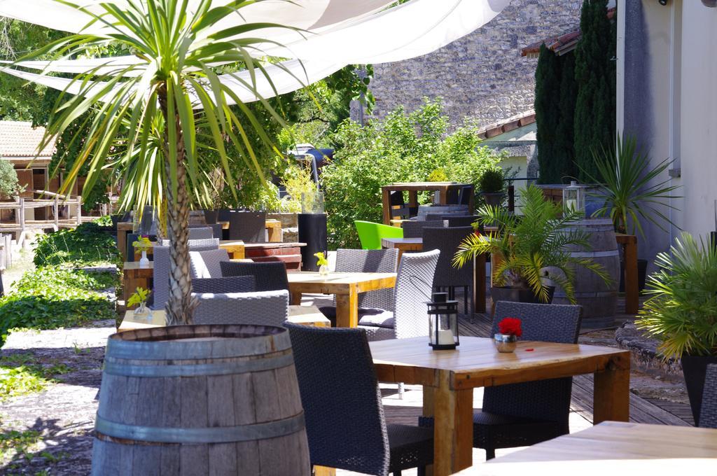 Logis Hotels Domaine Du Chatelard Dirac Εξωτερικό φωτογραφία