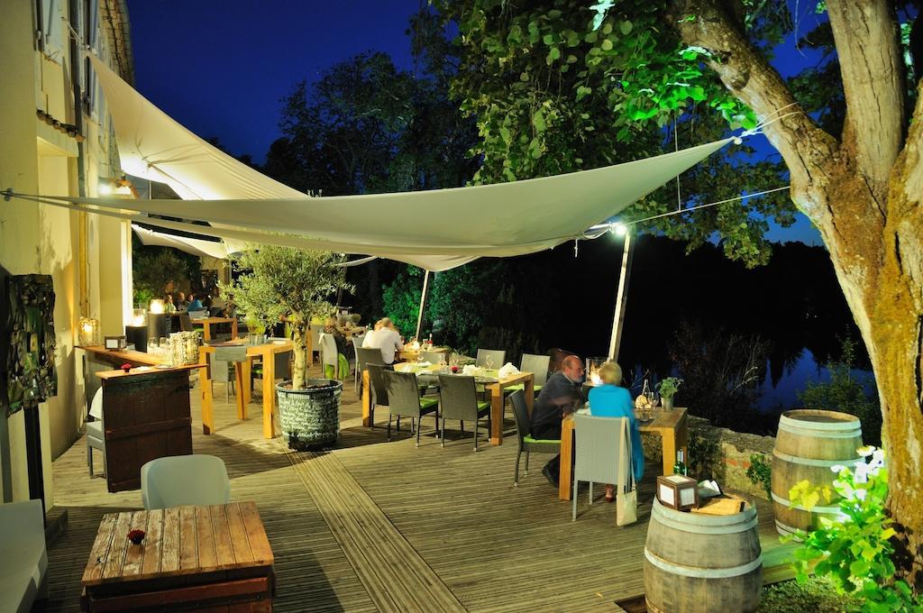 Logis Hotels Domaine Du Chatelard Dirac Εξωτερικό φωτογραφία
