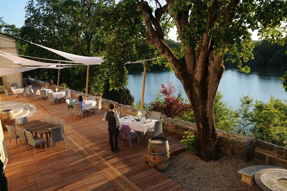 Logis Hotels Domaine Du Chatelard Dirac Εξωτερικό φωτογραφία