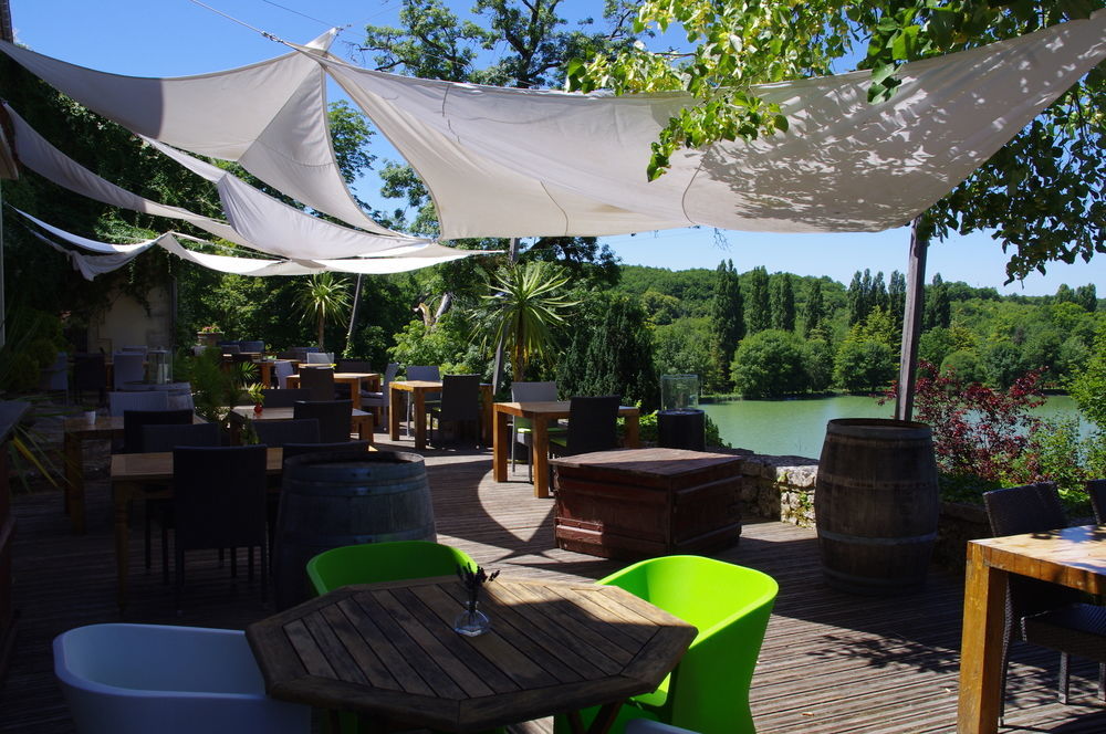 Logis Hotels Domaine Du Chatelard Dirac Εξωτερικό φωτογραφία