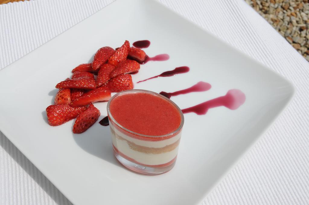 Logis Hotels Domaine Du Chatelard Dirac Εξωτερικό φωτογραφία